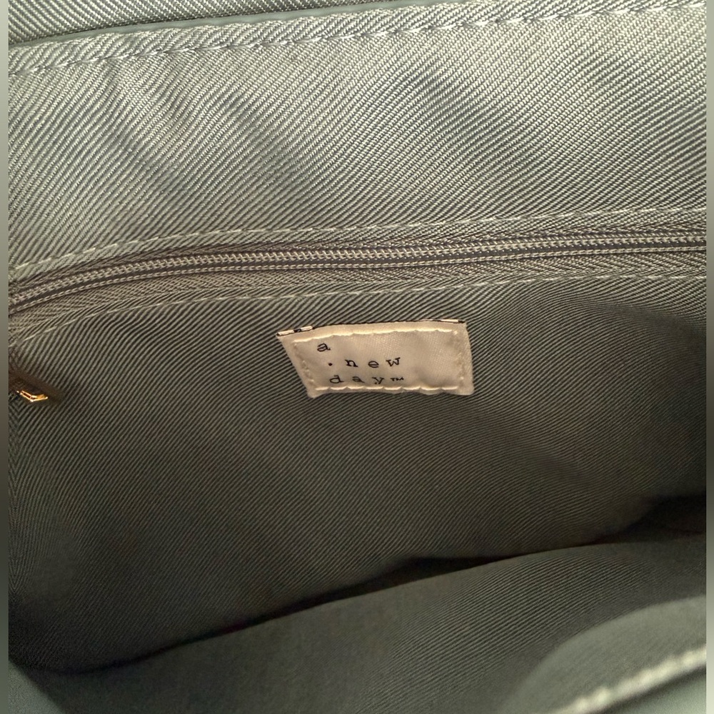 a new day Blue and Cream Crossbody Bag - Picture 5 of 5